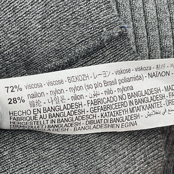 Zara | Turtleneck Gray Sweater | Size M - Picture 10 of 10